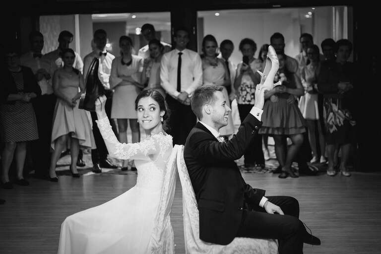 fotografia slubna katowice, zdjecia slubne katowice, fotograf slubny katowice, fotograf slubny slask, slub w kosciele ewangelicko-augsburskim tychy, wesele hotel arena tychy, wesele w hotelu arena w tychach, zdjecia slubne zywiec, fotografia slubna, zdjecia slubne bielsko, fotograf slubny bielsko, fotograf slubny cieszyn, fotografia slubna cieszyn, www.magiaobrazu.com, zdjecia slubne bielsko, fotografia slubna slask, zdjecia slubne zywiec, zdjecia slubne cieszyn, dwoch fotografow na slub, zdjecia slubne slask,