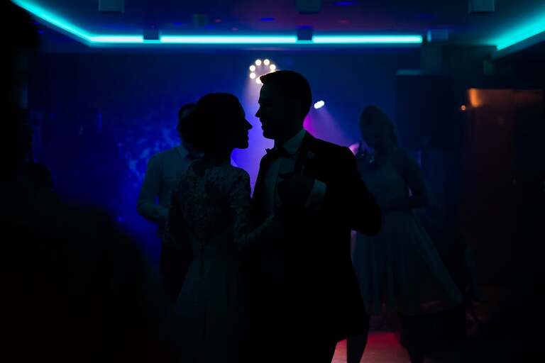 fotografia slubna katowice, zdjecia slubne katowice, fotograf slubny katowice, fotograf slubny slask, slub w kosciele ewangelicko-augsburskim tychy, wesele hotel arena tychy, wesele w hotelu arena w tychach, zdjecia slubne zywiec, fotografia slubna, zdjecia slubne bielsko, fotograf slubny bielsko, fotograf slubny cieszyn, fotografia slubna cieszyn, www.magiaobrazu.com, zdjecia slubne bielsko, fotografia slubna slask, zdjecia slubne zywiec, zdjecia slubne cieszyn, dwoch fotografow na slub, zdjecia slubne slask,