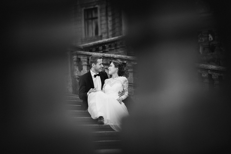 sesja slubna w Mosznej, plener slubny Moszna, sesja slubna na zamku, plener slubny w palacu, www.magiaobrazu.com, fotografia slubna w Mosznej, plener slubny w Krakowie, fotograf slubny Krakow, fotografowie slubni, fotograf malopolska, sesja plenerowa, klimatyczna sesja slubna, plener w Mosznej, Zamek w Mosznej, oryginalna sesja slubna, fotograf slubny slask, sesja slubna slask, zdjecia slubne opolskie, www.magiaobrazu.com, fotografia slubna, plener slubny na zamku, fotograf slubny Krakow, palac w mosznej, fotografowie slubni, fotograf mal‚opolska, sesja plenerowa, klimatyczna sesja slubna