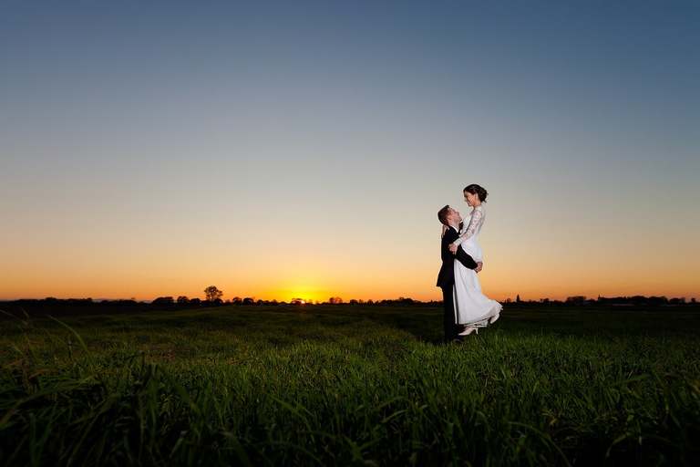 sesja slubna w Mosznej, plener slubny Moszna, sesja slubna na zamku, plener slubny w palacu, www.magiaobrazu.com, fotografia slubna w Mosznej, plener slubny w Krakowie, fotograf slubny Krakow, fotografowie slubni, fotograf malopolska, sesja plenerowa, klimatyczna sesja slubna, plener w Mosznej, Zamek w Mosznej, oryginalna sesja slubna, fotograf slubny slask, sesja slubna slask, zdjecia slubne opolskie, www.magiaobrazu.com, fotografia slubna, plener slubny na zamku, fotograf slubny Krakow, palac w mosznej, fotografowie slubni, fotograf mal‚opolska, sesja plenerowa, klimatyczna sesja slubna