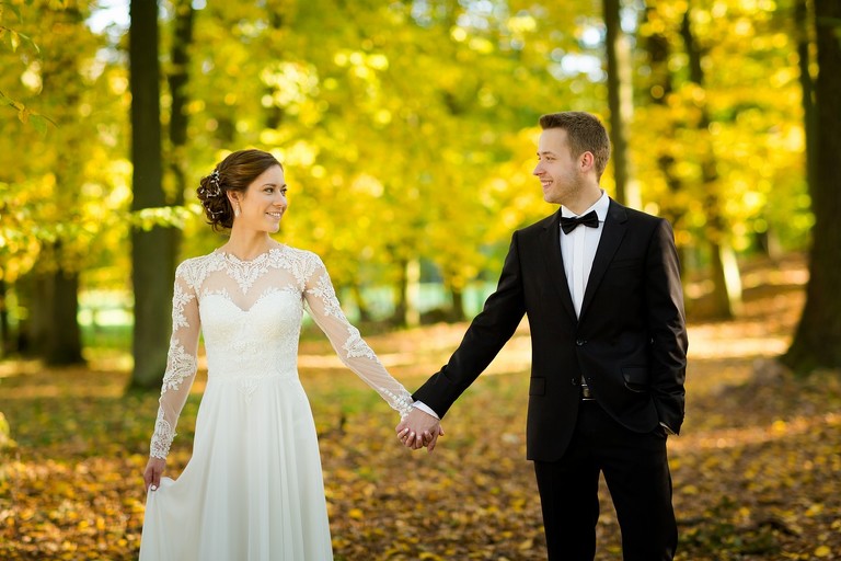 sesja slubna w Mosznej, plener slubny Moszna, sesja slubna na zamku, plener slubny w palacu, www.magiaobrazu.com, fotografia slubna w Mosznej, plener slubny w Krakowie, fotograf slubny Krakow, fotografowie slubni, fotograf malopolska, sesja plenerowa, klimatyczna sesja slubna, plener w Mosznej, Zamek w Mosznej, oryginalna sesja slubna, fotograf slubny slask, sesja slubna slask, zdjecia slubne opolskie, www.magiaobrazu.com, fotografia slubna, plener slubny na zamku, fotograf slubny Krakow, palac w mosznej, fotografowie slubni, fotograf mal‚opolska, sesja plenerowa, klimatyczna sesja slubna