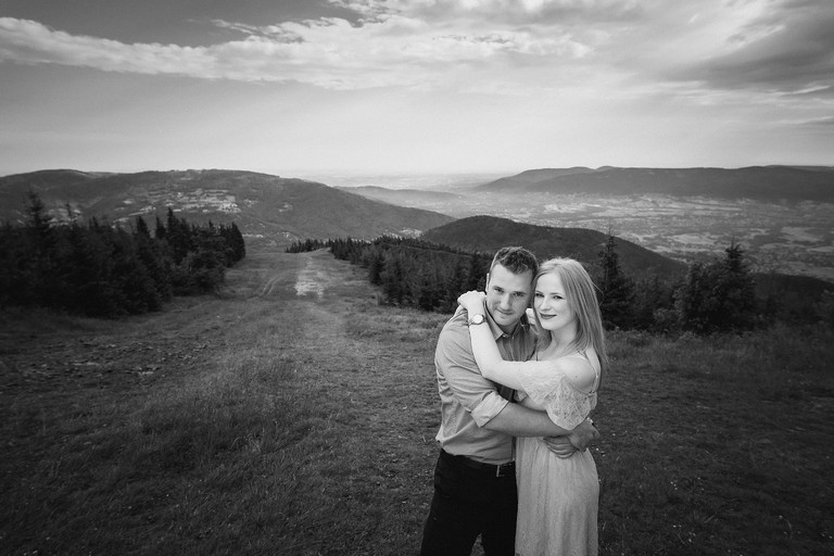 skrzyczne, sesja na skrzycznym, letnia sesja narzeczenska bielsko, sesja narzeczenska bielsko, sesje narzeczenskie bielsko, plener zareczynowy bielsko, sesja zareczyona bielsko, sesja narzeczenska w parku, plener narzeczenski w parku,sesje narzeczenskie slask, zdjecia narzeczenskie slask, sesja narzeczenska katowice, sesja zareczynowa slask, zdjecia zareczynowe slask, www.magiaobrazu.com, fotografia slubna slask, fotograf slubny krakow, zdjecia przedslubne slask, fotografia slubna slask, romantyczna sesja narzeczenska, engagement session, prewedding photosession,