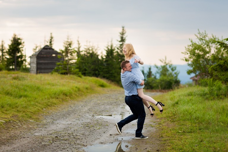 skrzyczne, sesja na skrzycznym, letnia sesja narzeczenska bielsko, sesja narzeczenska bielsko, sesje narzeczenskie bielsko, plener zareczynowy bielsko, sesja zareczyona bielsko, sesja narzeczenska w parku, plener narzeczenski w parku,sesje narzeczenskie slask, zdjecia narzeczenskie slask, sesja narzeczenska katowice, sesja zareczynowa slask, zdjecia zareczynowe slask, www.magiaobrazu.com, fotografia slubna slask, fotograf slubny krakow, zdjecia przedslubne slask, fotografia slubna slask, romantyczna sesja narzeczenska, engagement session, prewedding photosession,