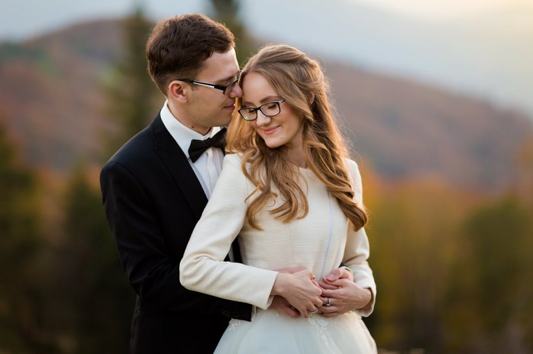 jesienny plener slubny, jesienna sesja slubna, sesja slubna w gorach, plener slubny w gorach, sesja slubna beskidy, plener slubny w beskidach, fotografia slubna bielsko, zdjecia slubne na rownicy, fotografia slubna ustron, plener slubny slask, zdjecia slubne bielsko, fotografia slubna bielsko, jesienny plener slubny, jesienna sesja slubna, fotografia slubna zywiec, zdjecia slubne zywiec, fotografia slubna slask, fotografia slubna katowice, zdjecia slubne katowice, fotograf slubny katowice, zdjecia slubne bielsko, fotograf slubny bielsko, zdjecia slubne slask, dwoch fotografow na slub, fotografia slubna krakow, zdjecia slubne zywiec, fotografia slubna zywiec