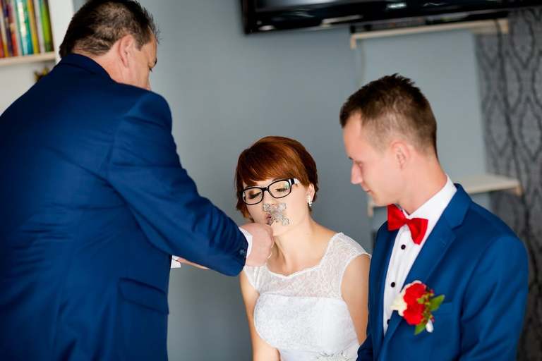 fotografia slubna malopolska, zdjecia slubne bielsko, , fotograf slubny krynica, zdjecia slubne krynica, wesele w nawojowej w grzesiu, slub w kosciele w tyliczu, slub tylicz, zdjecia slubne katowice, dwoch fotografow na slub, fotografia slubna krakow, zdjecia slubne krynica, dom weselny grzes nawojowa, sesja slubna w skamienialym miescie, plener slubny skamieniale miasto