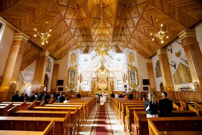 fotografia slubna malopolska, zdjecia slubne bielsko, , fotograf slubny krynica, zdjecia slubne krynica, wesele w nawojowej w grzesiu, slub w kosciele w tyliczu, slub tylicz, zdjecia slubne katowice, dwoch fotografow na slub, fotografia slubna krakow, zdjecia slubne krynica, dom weselny grzes nawojowa, sesja slubna w skamienialym miescie, plener slubny skamieniale miasto