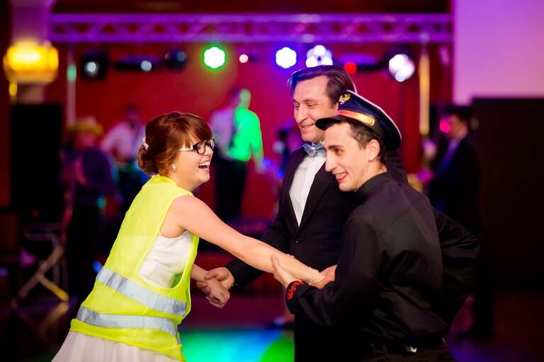 fotografia slubna malopolska, zdjecia slubne bielsko, , fotograf slubny krynica, zdjecia slubne krynica, wesele w nawojowej w grzesiu, slub w kosciele w tyliczu, slub tylicz, zdjecia slubne katowice, dwoch fotografow na slub, fotografia slubna krakow, zdjecia slubne krynica, dom weselny grzes nawojowa, sesja slubna w skamienialym miescie, plener slubny skamieniale miasto