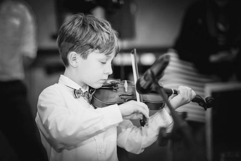 fotografia slubna malopolska, zdjecia slubne bielsko, , fotograf slubny krynica, zdjecia slubne krynica, wesele w nawojowej w grzesiu, slub w kosciele w tyliczu, slub tylicz, zdjecia slubne katowice, dwoch fotografow na slub, fotografia slubna krakow, zdjecia slubne krynica, dom weselny grzes nawojowa, sesja slubna w skamienialym miescie, plener slubny skamieniale miasto