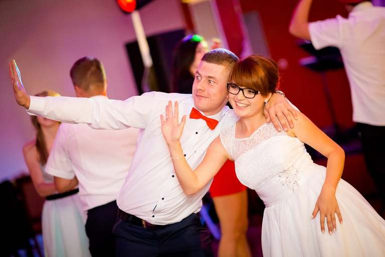 fotografia slubna malopolska, zdjecia slubne bielsko, , fotograf slubny krynica, zdjecia slubne krynica, wesele w nawojowej w grzesiu, slub w kosciele w tyliczu, slub tylicz, zdjecia slubne katowice, dwoch fotografow na slub, fotografia slubna krakow, zdjecia slubne krynica, dom weselny grzes nawojowa, sesja slubna w skamienialym miescie, plener slubny skamieniale miasto