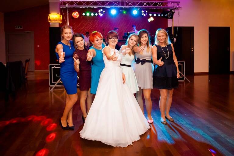 fotografia slubna malopolska, zdjecia slubne bielsko, , fotograf slubny krynica, zdjecia slubne krynica, wesele w nawojowej w grzesiu, slub w kosciele w tyliczu, slub tylicz, zdjecia slubne katowice, dwoch fotografow na slub, fotografia slubna krakow, zdjecia slubne krynica, dom weselny grzes nawojowa, sesja slubna w skamienialym miescie, plener slubny skamieniale miasto