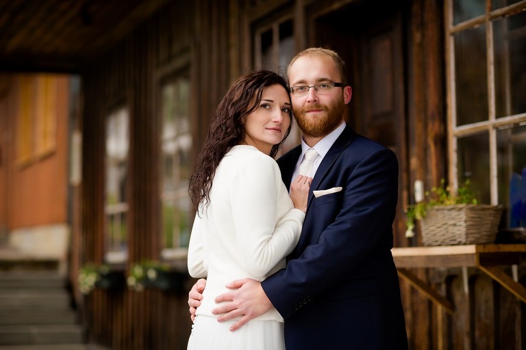 fotografia slubna malopolska, zdjecia slubne wadowice, fotograf slubny wadowice, zdjecia slubne lackorona, zdjecia slubne slask, dwoch fotografow na slub, fotografia slubna krakow, fotografia slubna lackorona, listopadowa sesja slubna, plener slubny w listopadzie, sesja slubna w lackoronie, plener slubny lanckorona, dwoch fotografow na slub