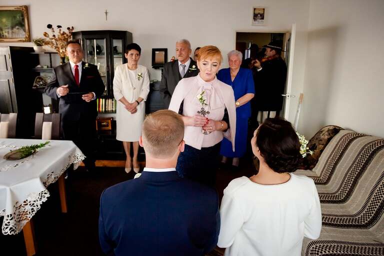 fotografia slubna, zdjecia slubne bielsko, fotograf slubny bielsko, www.magiaobrazu.com, zdjecia slubne wadowice, fotografia slubna wadowice, zdjecia slubne malopolska, magnolia budzow, fotograf wadowice, zdjecia slubne cieszyn, bazylika w wadowicach, slub w bazylice wadowice, dwoch fotografow na slub, zdjecia slubne malopolska, ogorki kapela na slub, zespol goralski na wesele,