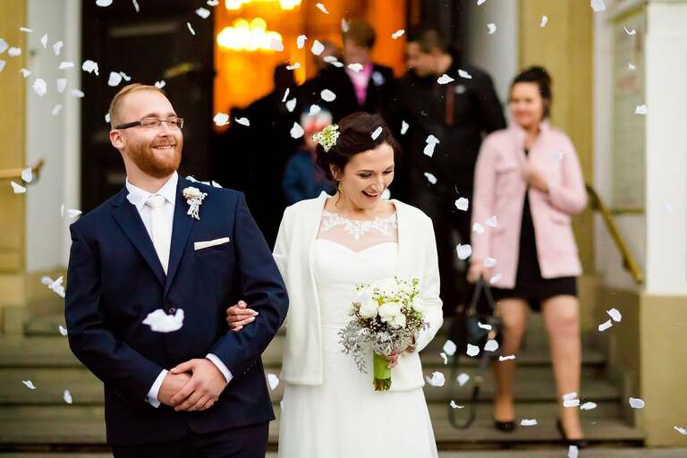 fotografia slubna, zdjecia slubne bielsko, fotograf slubny bielsko, www.magiaobrazu.com, zdjecia slubne wadowice, fotografia slubna wadowice, zdjecia slubne malopolska, magnolia budzow, fotograf wadowice, zdjecia slubne cieszyn, bazylika w wadowicach, slub w bazylice wadowice, dwoch fotografow na slub, zdjecia slubne malopolska, ogorki kapela na slub, zespol goralski na wesele,