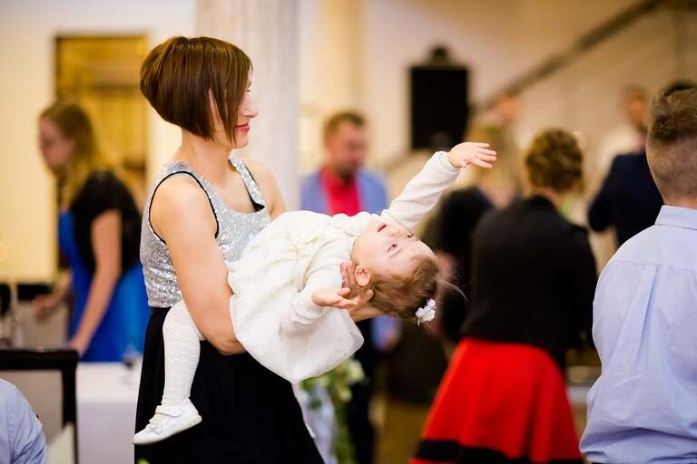 fotografia slubna, zdjecia slubne bielsko, fotograf slubny bielsko, www.magiaobrazu.com, zdjecia slubne wadowice, fotografia slubna wadowice, zdjecia slubne malopolska, magnolia budzow, fotograf wadowice, zdjecia slubne cieszyn, bazylika w wadowicach, slub w bazylice wadowice, dwoch fotografow na slub, zdjecia slubne malopolska, ogorki kapela na slub, zespol goralski na wesele,