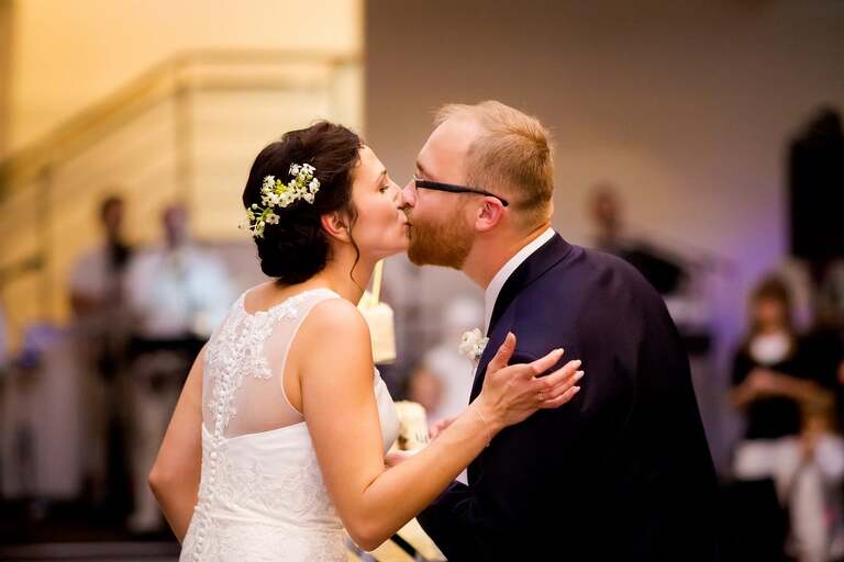 fotografia slubna, zdjecia slubne bielsko, fotograf slubny bielsko, www.magiaobrazu.com, zdjecia slubne wadowice, fotografia slubna wadowice, zdjecia slubne malopolska, magnolia budzow, fotograf wadowice, zdjecia slubne cieszyn, bazylika w wadowicach, slub w bazylice wadowice, dwoch fotografow na slub, zdjecia slubne malopolska, ogorki kapela na slub, zespol goralski na wesele,