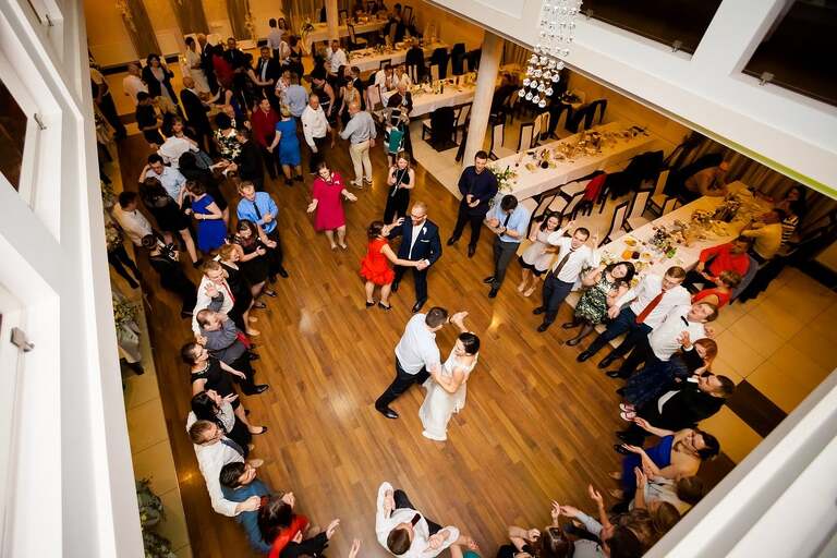 fotografia slubna, zdjecia slubne bielsko, fotograf slubny bielsko, www.magiaobrazu.com, zdjecia slubne wadowice, fotografia slubna wadowice, zdjecia slubne malopolska, magnolia budzow, fotograf wadowice, zdjecia slubne cieszyn, bazylika w wadowicach, slub w bazylice wadowice, dwoch fotografow na slub, zdjecia slubne malopolska, ogorki kapela na slub, zespol goralski na wesele,