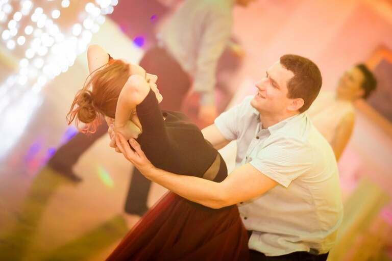 fotograf slubny slask, dwoje fotografow na slub, fotografowie slubni slask, fotograf slubny bielsko, hotel na bloniach bielsko, wesele w hotelu na bloniach, zdjecia slubne cieszyn, slub w kosciele w mikuszowicach, listopadowy slub, fotografia slubna, reportaz slubny, www.magiaobrazu.com, zdjecia slubne, fotoreportaz slubny, fotografcieszyn, zdjecia slubne bielsko,