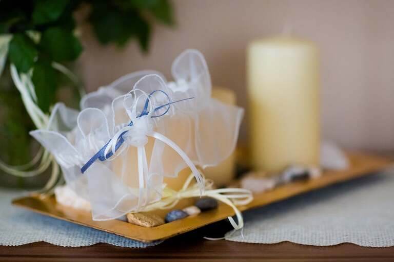 fotograf slubny slask, dwoje fotografow na slub, fotografowie slubni slask, fotograf slubny bielsko, hotel na bloniach bielsko, wesele w hotelu na bloniach, zdjecia slubne cieszyn, slub w kosciele w mikuszowicach, listopadowy slub, fotografia slubna, reportaz slubny, www.magiaobrazu.com, zdjecia slubne, fotoreportaz slubny, fotografcieszyn, zdjecia slubne bielsko,