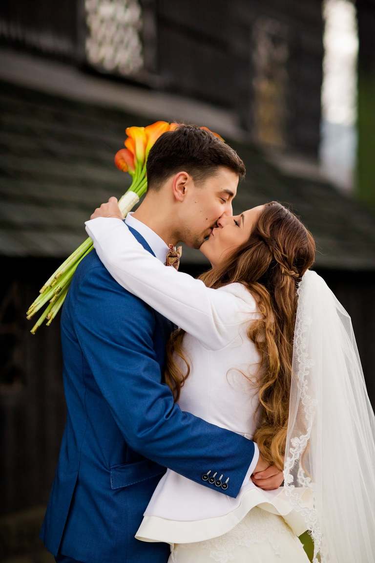 fotograf slubny slask, dwoje fotografow na slub, fotografowie slubni slask, fotograf slubny bielsko, hotel na bloniach bielsko, wesele w hotelu na bloniach, zdjecia slubne cieszyn, slub w kosciele w mikuszowicach, listopadowy slub, fotografia slubna, reportaz slubny, www.magiaobrazu.com, zdjecia slubne, fotoreportaz slubny, fotografcieszyn, zdjecia slubne bielsko,