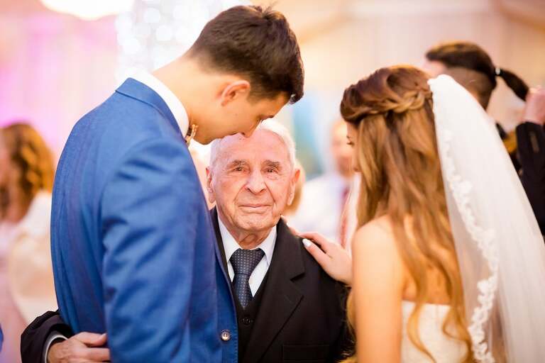 fotograf slubny slask, dwoje fotografow na slub, fotografowie slubni slask, fotograf slubny bielsko, hotel na bloniach bielsko, wesele w hotelu na bloniach, zdjecia slubne cieszyn, slub w kosciele w mikuszowicach, listopadowy slub, fotografia slubna, reportaz slubny, www.magiaobrazu.com, zdjecia slubne, fotoreportaz slubny, fotografcieszyn, zdjecia slubne bielsko,