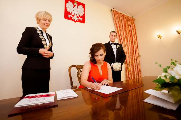 sesja w palacu kotulinskich, fotografia slubna slask, zdjecia slubne bielsko, fotograf slubny bielsko, zdjecia slubne slask, fotografia slubna cieszyn, zdjecia slubne zywiec, dwoch fotografow na slub, fotograf slubny slask, zdjecia slubne katowice, dwoch fotografow na slub, fotografia slubna krakow, palac kotulinskich czechowice