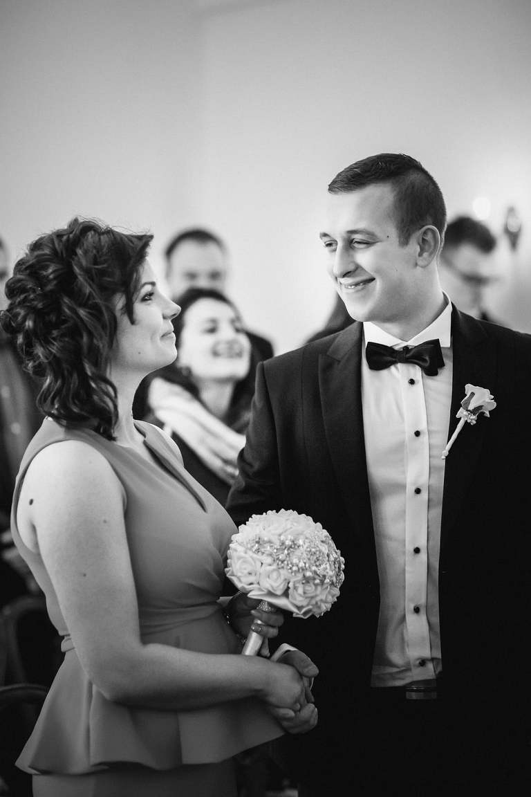 sesja w palacu kotulinskich, fotografia slubna slask, zdjecia slubne bielsko, fotograf slubny bielsko, zdjecia slubne slask, fotografia slubna cieszyn, zdjecia slubne zywiec, dwoch fotografow na slub, fotograf slubny slask, zdjecia slubne katowice, dwoch fotografow na slub, fotografia slubna krakow, palac kotulinskich czechowice