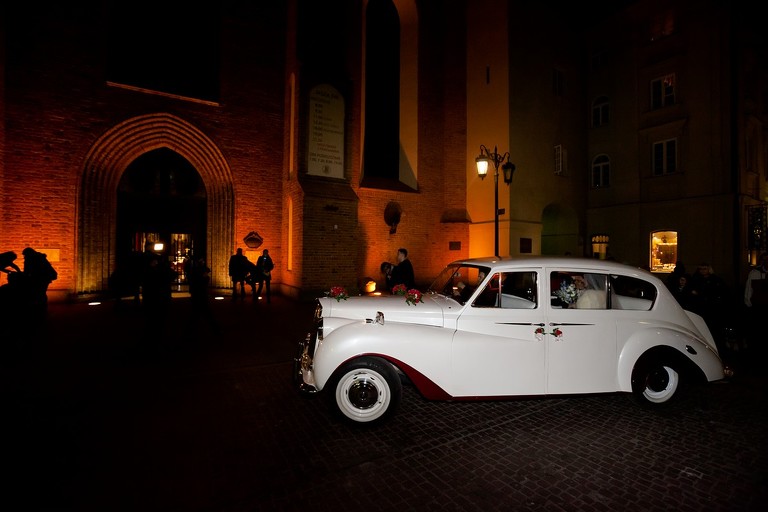 zdjecia slubne warszawa, slub w bazylice sw jerzego w warszawie, wesele w palacu prymasowskim warszawa, sesja slubna palac w wilanowie, plener slubny w palacu w wilanowie, sesja slubna warszawa, plener slubny warszawa, fotografia slubna warszawa, fotografia slubna, zdjecia slubne bielsko, fotograf slubny bielsko, www.magiaobrazu.com, zdjecia slubne warszawa, fotografia slubna slask,