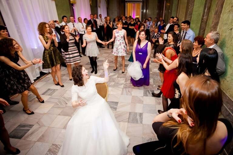 zdjecia slubne warszawa, slub w bazylice sw jerzego w warszawie, wesele w palacu prymasowskim warszawa, sesja slubna palac w wilanowie, plener slubny w palacu w wilanowie, sesja slubna warszawa, plener slubny warszawa, fotografia slubna warszawa, fotografia slubna, zdjecia slubne bielsko, fotograf slubny bielsko, www.magiaobrazu.com, zdjecia slubne warszawa, fotografia slubna slask,