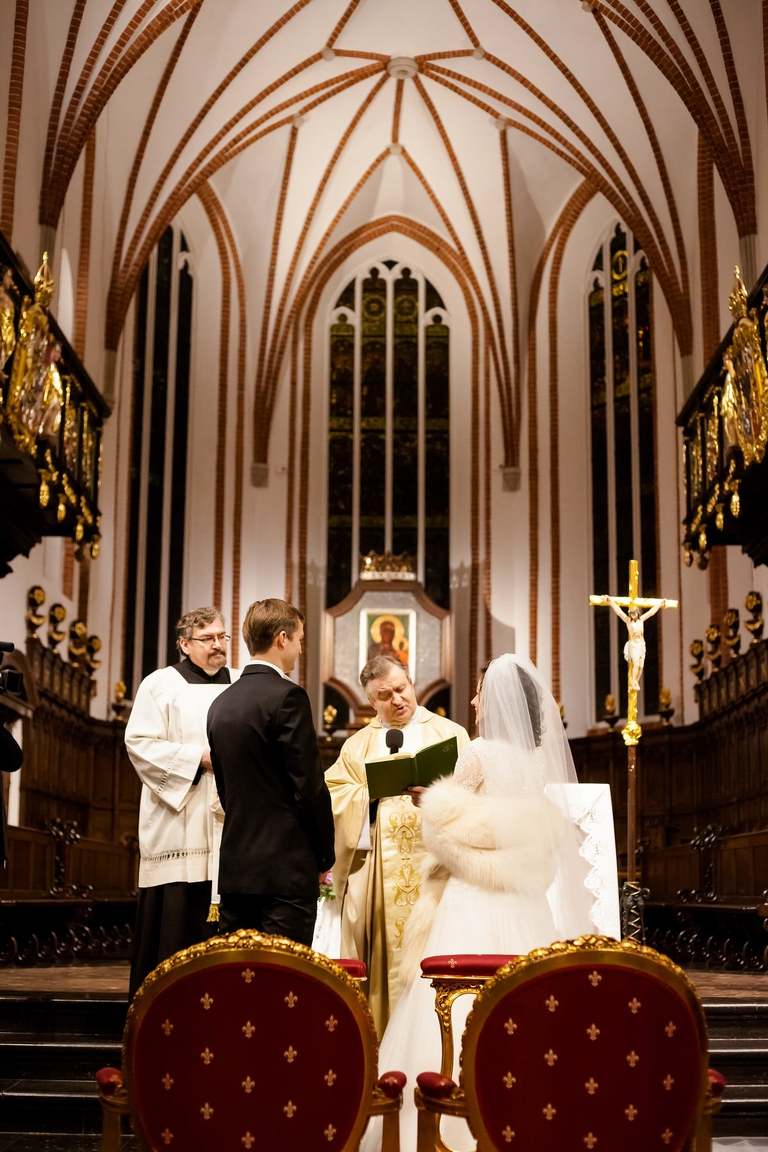 zdjecia slubne warszawa, slub w bazylice sw jerzego w warszawie, wesele w palacu prymasowskim warszawa, sesja slubna palac w wilanowie, plener slubny w palacu w wilanowie, sesja slubna warszawa, plener slubny warszawa, fotografia slubna warszawa, fotografia slubna, zdjecia slubne bielsko, fotograf slubny bielsko, www.magiaobrazu.com, zdjecia slubne warszawa, fotografia slubna slask,