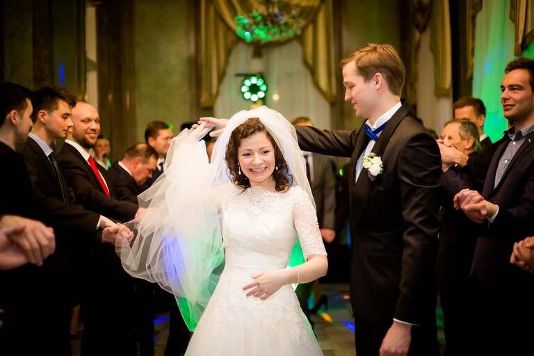 zdjecia slubne warszawa, slub w bazylice sw jerzego w warszawie, wesele w palacu prymasowskim warszawa, sesja slubna palac w wilanowie, plener slubny w palacu w wilanowie, sesja slubna warszawa, plener slubny warszawa, fotografia slubna warszawa, fotografia slubna, zdjecia slubne bielsko, fotograf slubny bielsko, www.magiaobrazu.com, zdjecia slubne warszawa, fotografia slubna slask,