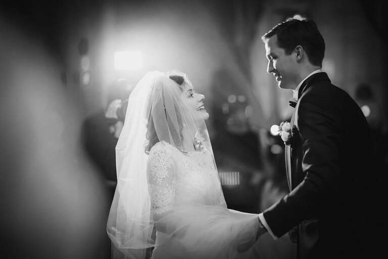 zdjecia slubne warszawa, slub w bazylice sw jerzego w warszawie, wesele w palacu prymasowskim warszawa, sesja slubna palac w wilanowie, plener slubny w palacu w wilanowie, sesja slubna warszawa, plener slubny warszawa, fotografia slubna warszawa, fotografia slubna, zdjecia slubne bielsko, fotograf slubny bielsko, www.magiaobrazu.com, zdjecia slubne warszawa, fotografia slubna slask,