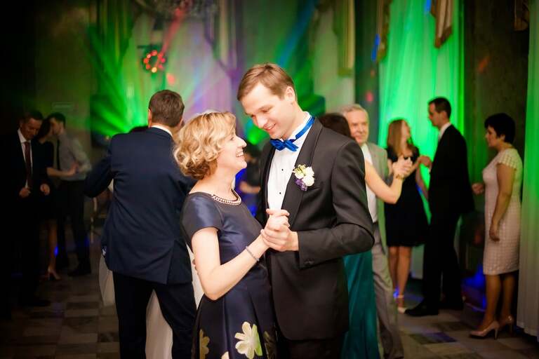 zdjecia slubne warszawa, slub w bazylice sw jerzego w warszawie, wesele w palacu prymasowskim warszawa, sesja slubna palac w wilanowie, plener slubny w palacu w wilanowie, sesja slubna warszawa, plener slubny warszawa, fotografia slubna warszawa, fotografia slubna, zdjecia slubne bielsko, fotograf slubny bielsko, www.magiaobrazu.com, zdjecia slubne warszawa, fotografia slubna slask,