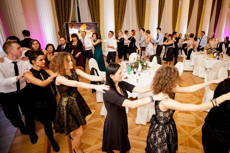 zdjecia slubne warszawa, slub w bazylice sw jerzego w warszawie, wesele w palacu prymasowskim warszawa, sesja slubna palac w wilanowie, plener slubny w palacu w wilanowie, sesja slubna warszawa, plener slubny warszawa, fotografia slubna warszawa, fotografia slubna, zdjecia slubne bielsko, fotograf slubny bielsko, www.magiaobrazu.com, zdjecia slubne warszawa, fotografia slubna slask,