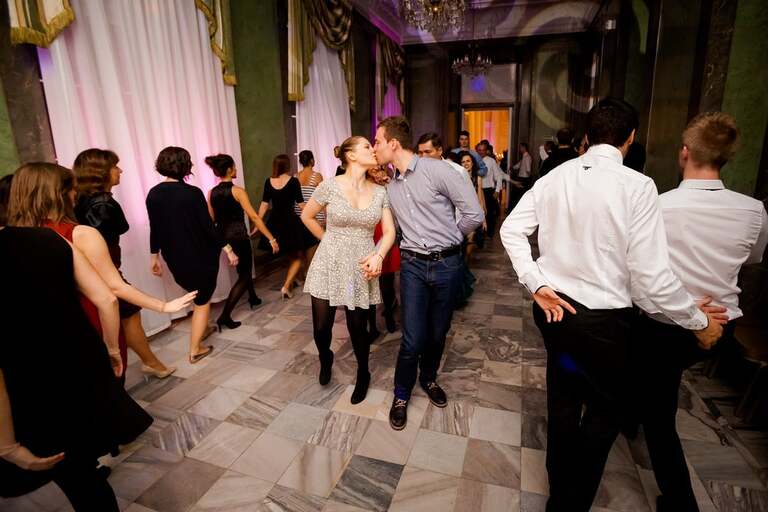 zdjecia slubne warszawa, slub w bazylice sw jerzego w warszawie, wesele w palacu prymasowskim warszawa, sesja slubna palac w wilanowie, plener slubny w palacu w wilanowie, sesja slubna warszawa, plener slubny warszawa, fotografia slubna warszawa, fotografia slubna, zdjecia slubne bielsko, fotograf slubny bielsko, www.magiaobrazu.com, zdjecia slubne warszawa, fotografia slubna slask,