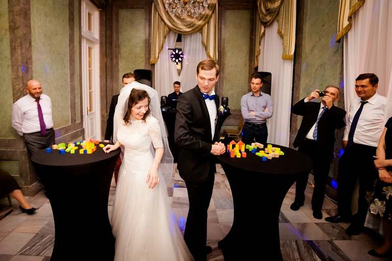 zdjecia slubne warszawa, slub w bazylice sw jerzego w warszawie, wesele w palacu prymasowskim warszawa, sesja slubna palac w wilanowie, plener slubny w palacu w wilanowie, sesja slubna warszawa, plener slubny warszawa, fotografia slubna warszawa, fotografia slubna, zdjecia slubne bielsko, fotograf slubny bielsko, www.magiaobrazu.com, zdjecia slubne warszawa, fotografia slubna slask,