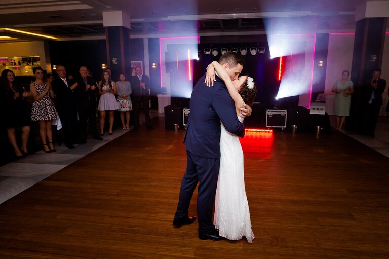 slub w parafii sw. Katarzyny Jastrzebie, wesele w Sanktuarium Opatrznosci Bozej w Jastrzebiu, wesele kompleks Dabrowka w Jastrzebiu, wesele w dabrowce jatrzebie, fotografia slubna jastrzebie, zdjecia slubne jastrzebie, fotograf slubny jastrzebie, fotografia slubna slask, fotografia slubna katowice, zdjecia slubne katowice, fotograf slubny katowice, zdjecia slubne bielsko, dwoch fotografow na slub, fotografia slubna krakow,