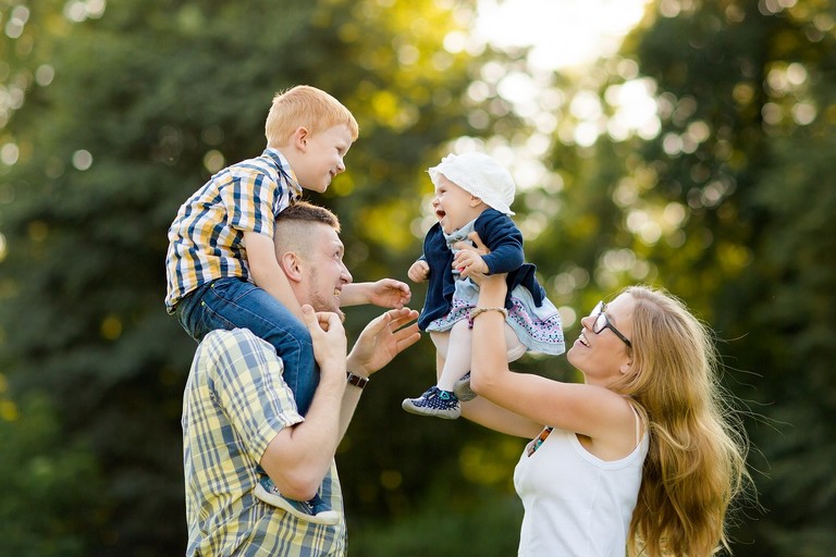 lifestylowa sesja rodzinna pszczyna, lifestylowe sesje rodzinne pszczyna, sesje dzieciece pszczyna, zdjecia dzieciece pszczyna, fotografia noworodkowa pszczyna, sesja rodzinna bielsko, fotografia rodzinna slask, zdjecia portretowe pszczyna, sesja portretowa bielsko, zdjecia w plenerze bielsko, rodzina w plenerze slask, fotografia dziecieca bielsko, zdjecia dzieci bielsko, fotografia rodzinna bielsko-biala, fotografia rodzinna slask, zdjecia ludzi slask, zdjecia dla rodzin, fotograf fotograf rodzinny slask, , fotograf czechowice, fotografia bielsko, zdjecia slask, www.magiaobrazu.com,