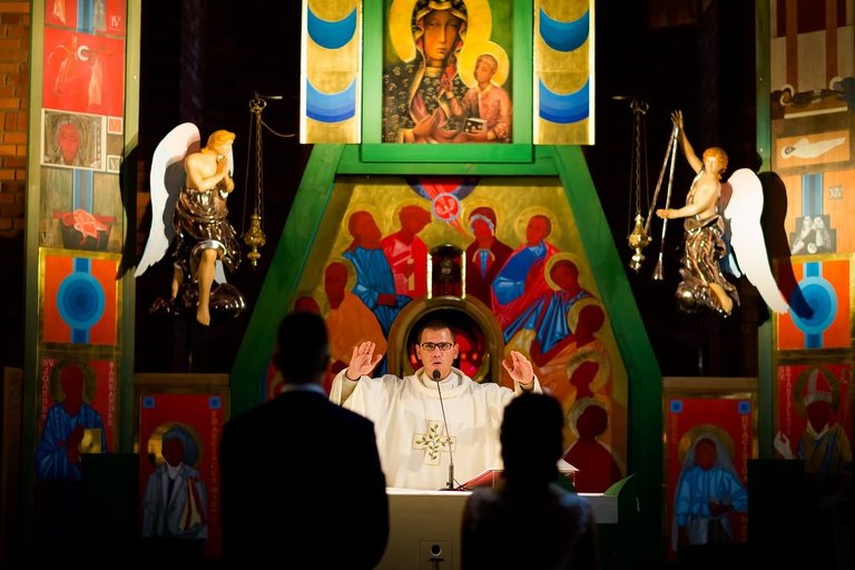 fotografia slubna czechowice, zdjecia slubne czechowice, fotograf slubny slask, slub w kosciele chrystusa odkupiciela w czechowicach, wesele dworek cynkownia w czechowicach, wesele w cynkowni czechowice, dworek stara cynkownia, fotografia slubna katowice, zdjecia slubne katowice, zdjecia slubne zywiec, fotografia slubna, zdjecia slubne bielsko, fotograf slubny bielsko, fotograf slubny cieszyn, fotografia slubna cieszyn, www.magiaobrazu.com, zdjecia slubne bielsko, fotografia slubna slask, zdjecia slubne zywiec, zdjecia slubne cieszyn, dwoch fotografow na slub, zdjecia slubne slask,