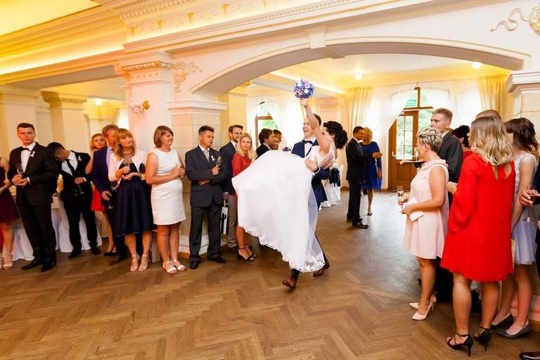 fotografia slubna czechowice, zdjecia slubne czechowice, fotograf slubny slask, slub w kosciele chrystusa odkupiciela w czechowicach, wesele dworek cynkownia w czechowicach, wesele w cynkowni czechowice, dworek stara cynkownia, fotografia slubna katowice, zdjecia slubne katowice, zdjecia slubne zywiec, fotografia slubna, zdjecia slubne bielsko, fotograf slubny bielsko, fotograf slubny cieszyn, fotografia slubna cieszyn, www.magiaobrazu.com, zdjecia slubne bielsko, fotografia slubna slask, zdjecia slubne zywiec, zdjecia slubne cieszyn, dwoch fotografow na slub, zdjecia slubne slask,