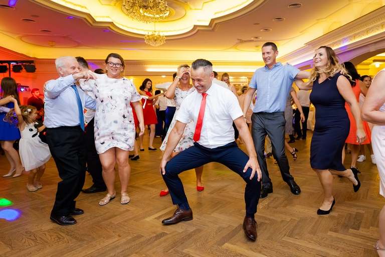 fotografia slubna czechowice, zdjecia slubne czechowice, fotograf slubny slask, slub w kosciele chrystusa odkupiciela w czechowicach, wesele dworek cynkownia w czechowicach, wesele w cynkowni czechowice, dworek stara cynkownia, fotografia slubna katowice, zdjecia slubne katowice, zdjecia slubne zywiec, fotografia slubna, zdjecia slubne bielsko, fotograf slubny bielsko, fotograf slubny cieszyn, fotografia slubna cieszyn, www.magiaobrazu.com, zdjecia slubne bielsko, fotografia slubna slask, zdjecia slubne zywiec, zdjecia slubne cieszyn, dwoch fotografow na slub, zdjecia slubne slask,