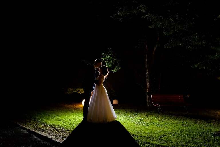 fotografia slubna czechowice, zdjecia slubne czechowice, fotograf slubny slask, slub w kosciele chrystusa odkupiciela w czechowicach, wesele dworek cynkownia w czechowicach, wesele w cynkowni czechowice, dworek stara cynkownia, fotografia slubna katowice, zdjecia slubne katowice, zdjecia slubne zywiec, fotografia slubna, zdjecia slubne bielsko, fotograf slubny bielsko, fotograf slubny cieszyn, fotografia slubna cieszyn, www.magiaobrazu.com, zdjecia slubne bielsko, fotografia slubna slask, zdjecia slubne zywiec, zdjecia slubne cieszyn, dwoch fotografow na slub, zdjecia slubne slask,