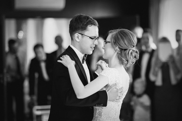 fotografia slubna katowice, zdjecia slubne katowice, fotograf slubny katowice, fotograf slubny slask, wesele hotel arena tychy, wesele w hotelu arena w tychach, zdjecia slubne zywiec, fotografia slubna, zdjecia slubne bielsko, fotograf slubny bielsko, fotograf slubny cieszyn, fotograf na wesele bielsko, fotograf na wesele katowice, fotograf weselny bielsko, fotografia slubna cieszyn, www.magiaobrazu.com, zdjecia slubne bielsko, fotografia slubna slask, zdjecia slubne zywiec, zdjecia slubne cieszyn, dwoch fotografow na slub, zdjecia slubne slask,