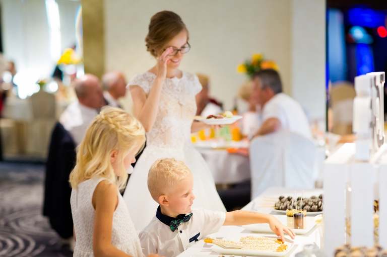 fotografia slubna katowice, zdjecia slubne katowice, fotograf slubny katowice, fotograf slubny slask, wesele hotel arena tychy, wesele w hotelu arena w tychach, zdjecia slubne zywiec, fotografia slubna, zdjecia slubne bielsko, fotograf slubny bielsko, fotograf slubny cieszyn, fotograf na wesele bielsko, fotograf na wesele katowice, fotograf weselny bielsko, fotografia slubna cieszyn, www.magiaobrazu.com, zdjecia slubne bielsko, fotografia slubna slask, zdjecia slubne zywiec, zdjecia slubne cieszyn, dwoch fotografow na slub, zdjecia slubne slask,