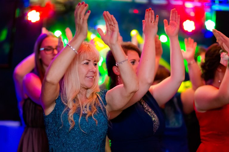 fotografia slubna katowice, zdjecia slubne katowice, fotograf slubny katowice, fotograf slubny slask, wesele hotel arena tychy, wesele w hotelu arena w tychach, zdjecia slubne zywiec, fotografia slubna, zdjecia slubne bielsko, fotograf slubny bielsko, fotograf slubny cieszyn, fotograf na wesele bielsko, fotograf na wesele katowice, fotograf weselny bielsko, fotografia slubna cieszyn, www.magiaobrazu.com, zdjecia slubne bielsko, fotografia slubna slask, zdjecia slubne zywiec, zdjecia slubne cieszyn, dwoch fotografow na slub, zdjecia slubne slask,