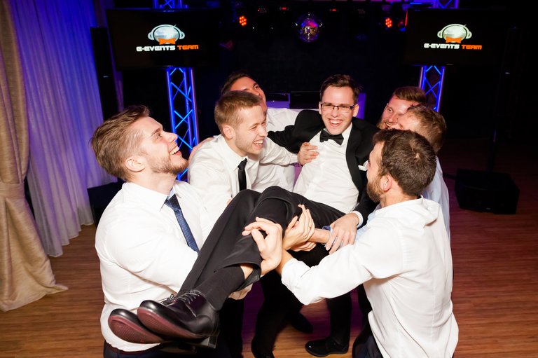 fotografia slubna katowice, zdjecia slubne katowice, fotograf slubny katowice, fotograf slubny slask, wesele hotel arena tychy, wesele w hotelu arena w tychach, zdjecia slubne zywiec, fotografia slubna, zdjecia slubne bielsko, fotograf slubny bielsko, fotograf slubny cieszyn, fotograf na wesele bielsko, fotograf na wesele katowice, fotograf weselny bielsko, fotografia slubna cieszyn, www.magiaobrazu.com, zdjecia slubne bielsko, fotografia slubna slask, zdjecia slubne zywiec, zdjecia slubne cieszyn, dwoch fotografow na slub, zdjecia slubne slask,