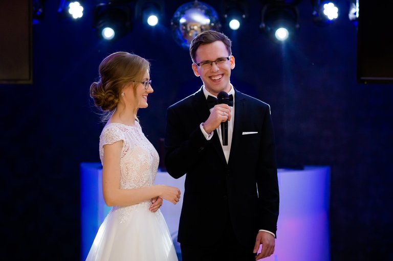 fotografia slubna katowice, zdjecia slubne katowice, fotograf slubny katowice, fotograf slubny slask, wesele hotel arena tychy, wesele w hotelu arena w tychach, zdjecia slubne zywiec, fotografia slubna, zdjecia slubne bielsko, fotograf slubny bielsko, fotograf slubny cieszyn, fotograf na wesele bielsko, fotograf na wesele katowice, fotograf weselny bielsko, fotografia slubna cieszyn, www.magiaobrazu.com, zdjecia slubne bielsko, fotografia slubna slask, zdjecia slubne zywiec, zdjecia slubne cieszyn, dwoch fotografow na slub, zdjecia slubne slask,