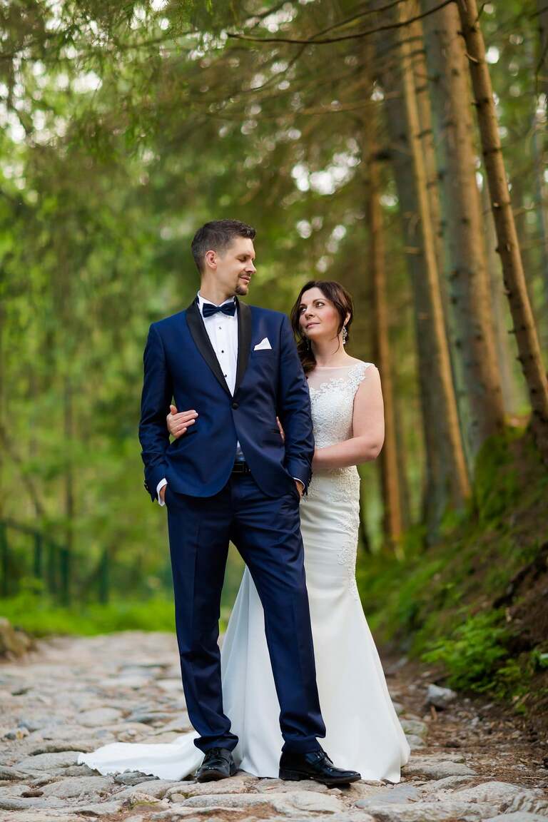 plener slubny w Tatrach, sesja slubna Tatry, fotografia slubna Tatry, tatrzanski plener slubny, sesja slubna tatry, plener slubny tatry, fotografia slubna slask, zdjecia slubne krakow, fotograf na slub zakopane, zdjecia slubne zakopane, sesja slubna na kasprowym, plener slubny na kasprowym, zachod slonca na kasprowym, fotografia slubna krakow, zdjecia slubne slask, fotografia slubna bielsko, zdjecia slubne bielsko, fotografia slubna zywiec, zdjecia slubne zywiec, piekna sesja slubna, najladniejsze sesje slubne, fotograf slubny Krakow, fotografowie slubni, dwoch fotografow na slub, Anna i Jacek Bieniek; zdjecia slubne slask, www.magiaobrazu.com,