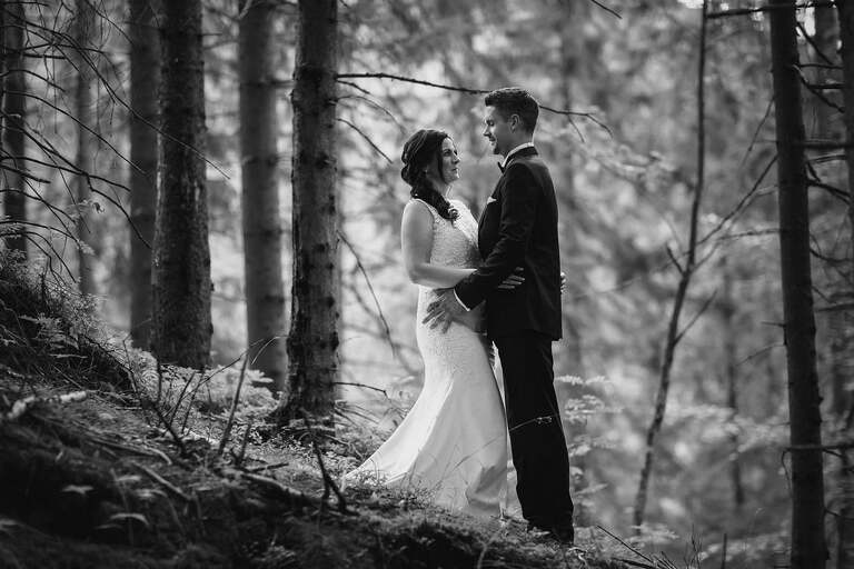 plener slubny w Tatrach, sesja slubna Tatry, fotografia slubna Tatry, tatrzanski plener slubny, sesja slubna tatry, plener slubny tatry, fotografia slubna slask, zdjecia slubne krakow, fotograf na slub zakopane, zdjecia slubne zakopane, sesja slubna na kasprowym, plener slubny na kasprowym, zachod slonca na kasprowym, fotografia slubna krakow, zdjecia slubne slask, fotografia slubna bielsko, zdjecia slubne bielsko, fotografia slubna zywiec, zdjecia slubne zywiec, piekna sesja slubna, najladniejsze sesje slubne, fotograf slubny Krakow, fotografowie slubni, dwoch fotografow na slub, Anna i Jacek Bieniek; zdjecia slubne slask, www.magiaobrazu.com,