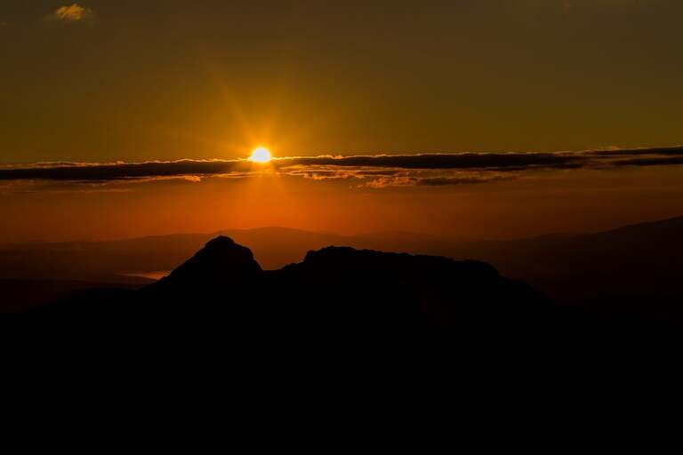 plener slubny w Tatrach, sesja slubna Tatry, fotografia slubna Tatry, tatrzanski plener slubny, sesja slubna tatry, plener slubny tatry, fotografia slubna slask, zdjecia slubne krakow, fotograf na slub zakopane, zdjecia slubne zakopane, sesja slubna na kasprowym, plener slubny na kasprowym, zachod slonca na kasprowym, fotografia slubna krakow, zdjecia slubne slask, fotografia slubna bielsko, zdjecia slubne bielsko, fotografia slubna zywiec, zdjecia slubne zywiec, piekna sesja slubna, najladniejsze sesje slubne, fotograf slubny Krakow, fotografowie slubni, dwoch fotografow na slub, Anna i Jacek Bieniek; zdjecia slubne slask, www.magiaobrazu.com,