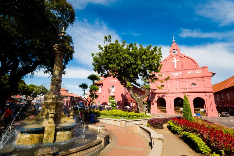 co zobaczyc w malezji, najlepsze miejsca w malezji, co odwiedzic w malezji, wakacje w malezji, malezja najlepsze miejsca, fotografie z podrozy, zdjecia z podrozy, zdjecia z malezjii, Melaka, Melacca, Cameron Highlands, Tanah Rata, Kuala Lumpur, Kuala Kangsar, fotografie z malezji, fotografia podroznicza, travel photography, travel photos, asia photos, malaysia, malaysiani photos, malaysia photography, malaysia travel, best places in malaysia, www.magiaobrazu.com, malezja, pinang, zdjecia z wakacji, zdjecia z azji, fotografie z azji, podroz po azji